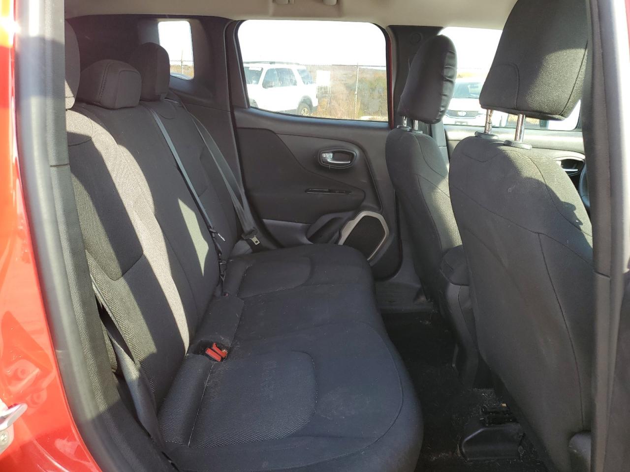 Jeep Renegade Sport Image 9