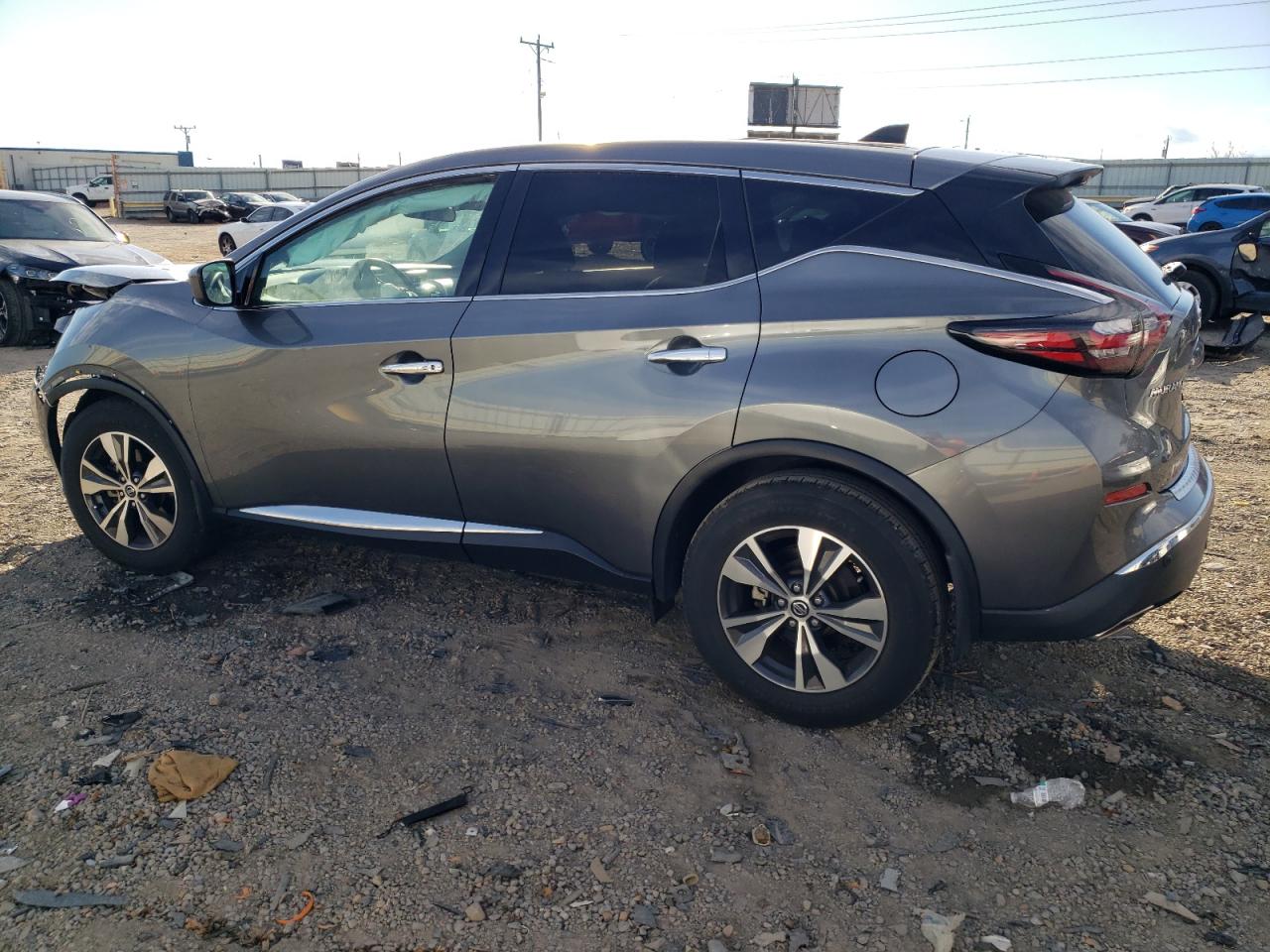 Nissan Murano S Image 2