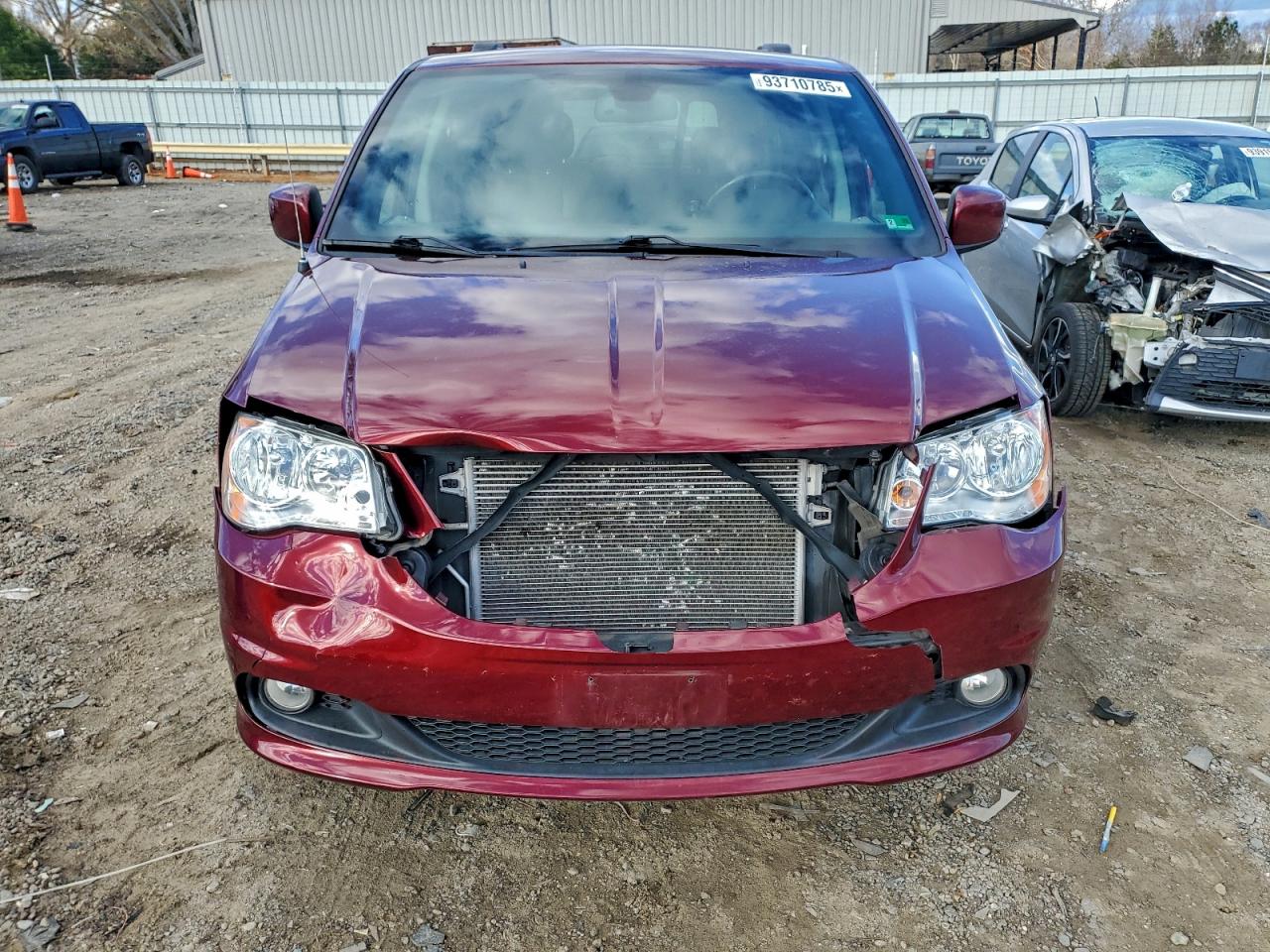 Dodge Caravan Sxt Image 5