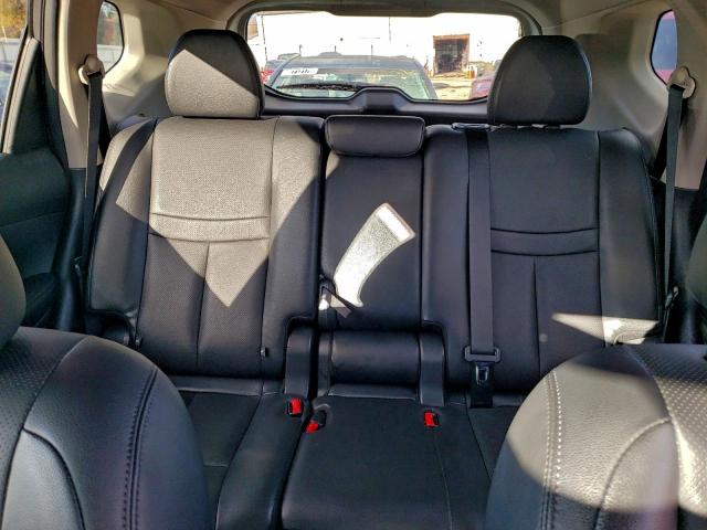 Nissan Rogue S Image 9