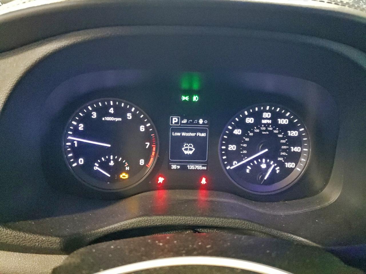 Hyundai TUCSON Limited Image 13