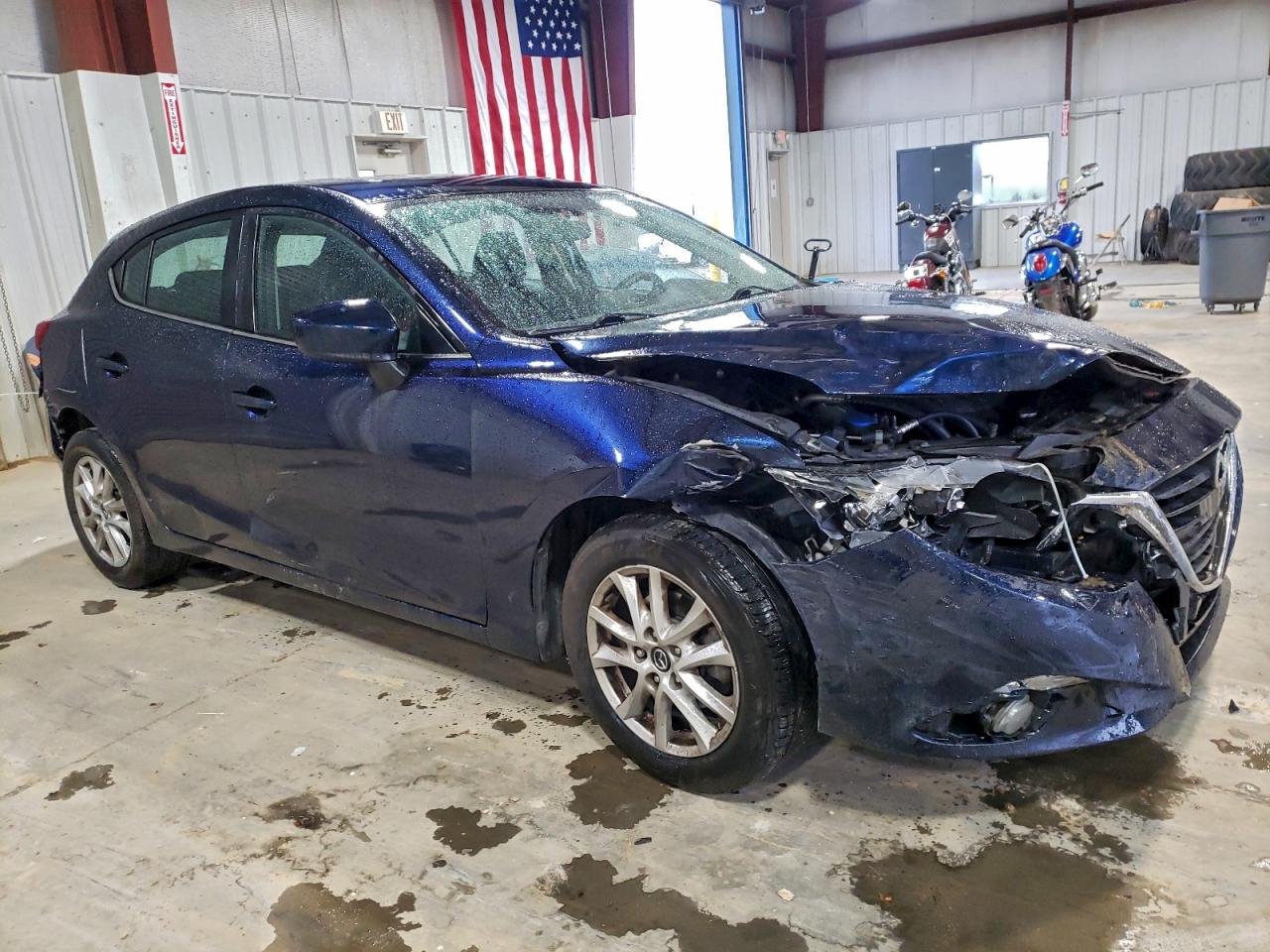 Mazda 3 Touring Image 12