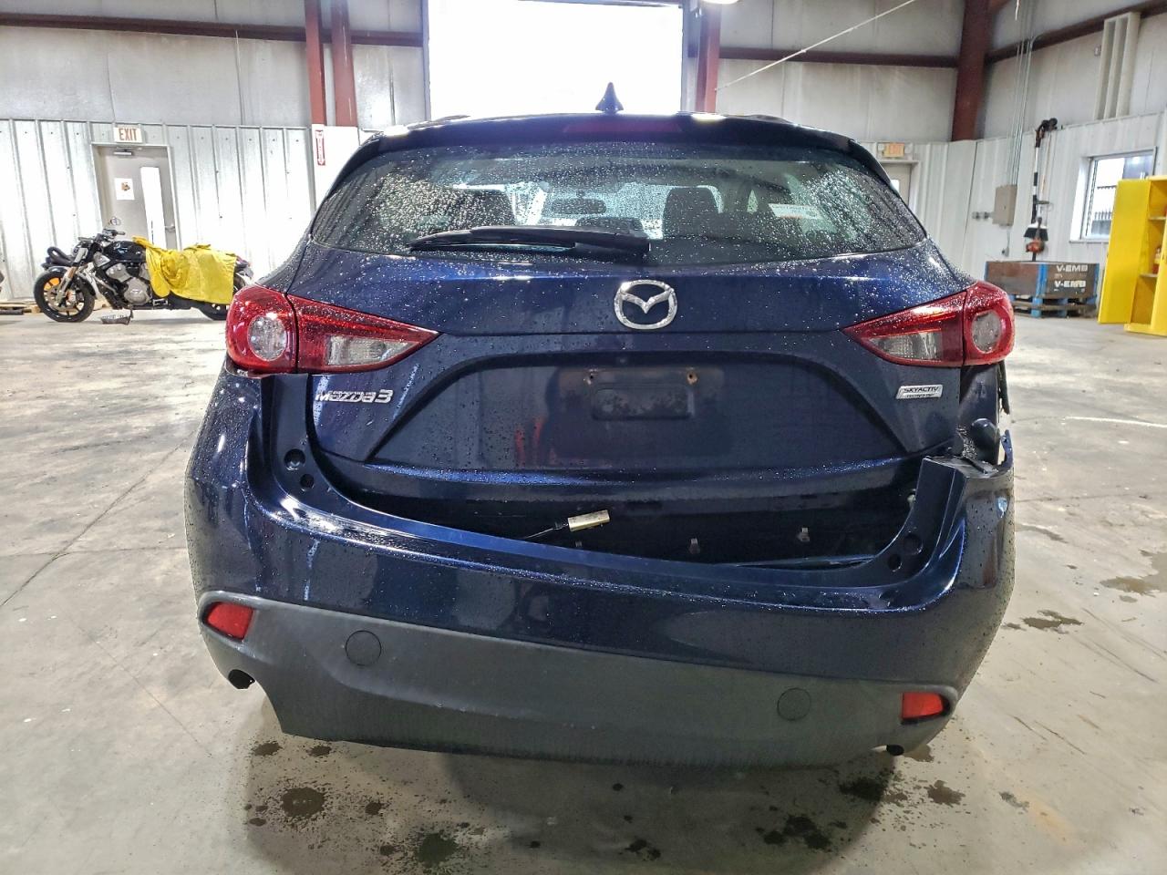 Mazda 3 Touring Image 2