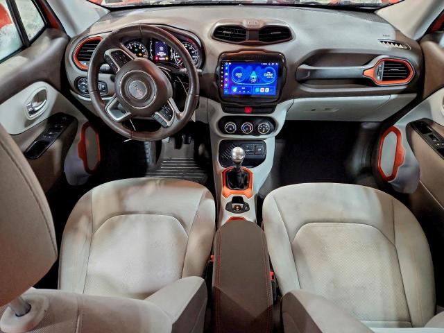 Jeep Renegade Latitude Image 6