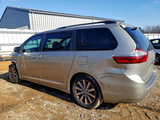 Toyota Sienna Xle Image 14