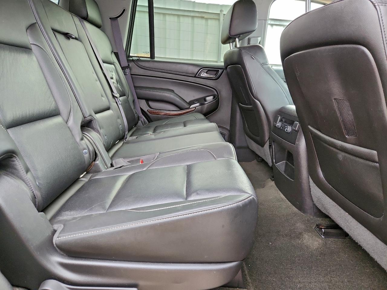 GMC Yukon Slt Image 5