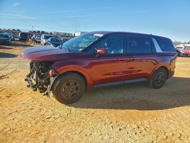  Salvage Kia Carnival