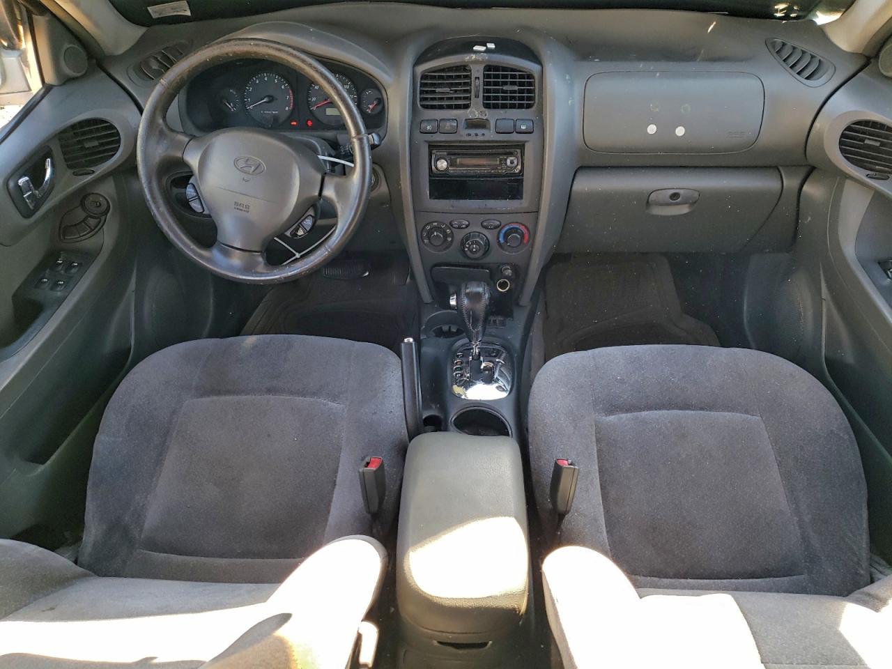 Hyundai SANTA FE Gls Image 7