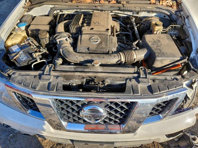 Nissan Frontier S Image 8