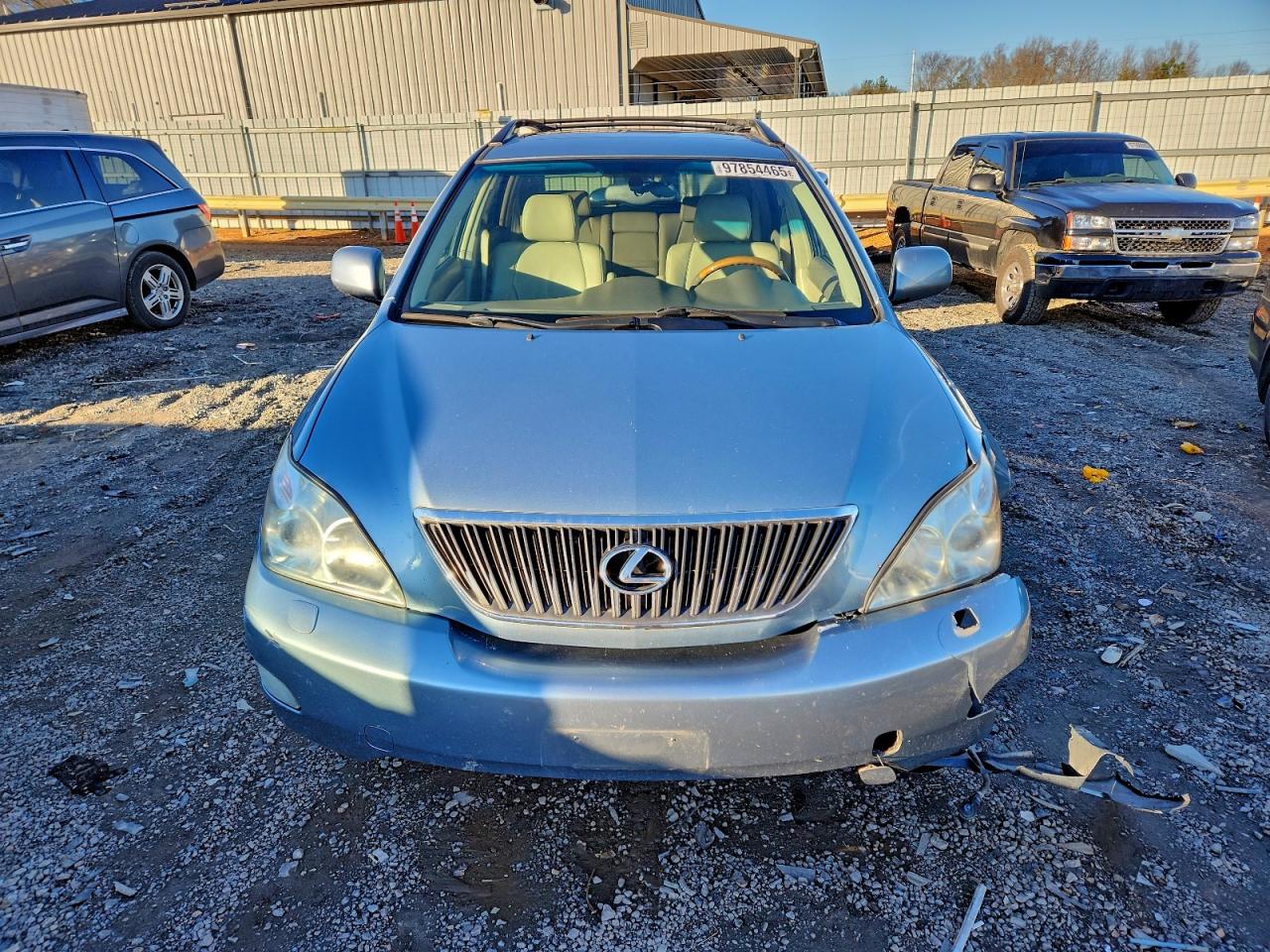 Lexus RX 330 Image 8