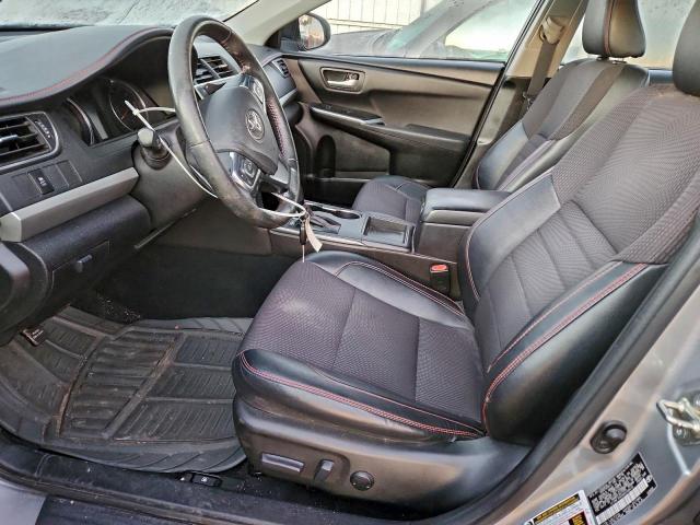 Toyota Camry Le Image 7