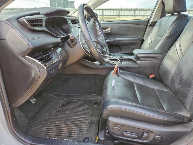 Toyota Avalon Xle Image 12