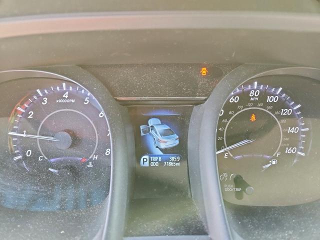 Toyota Avalon Xle Image 8