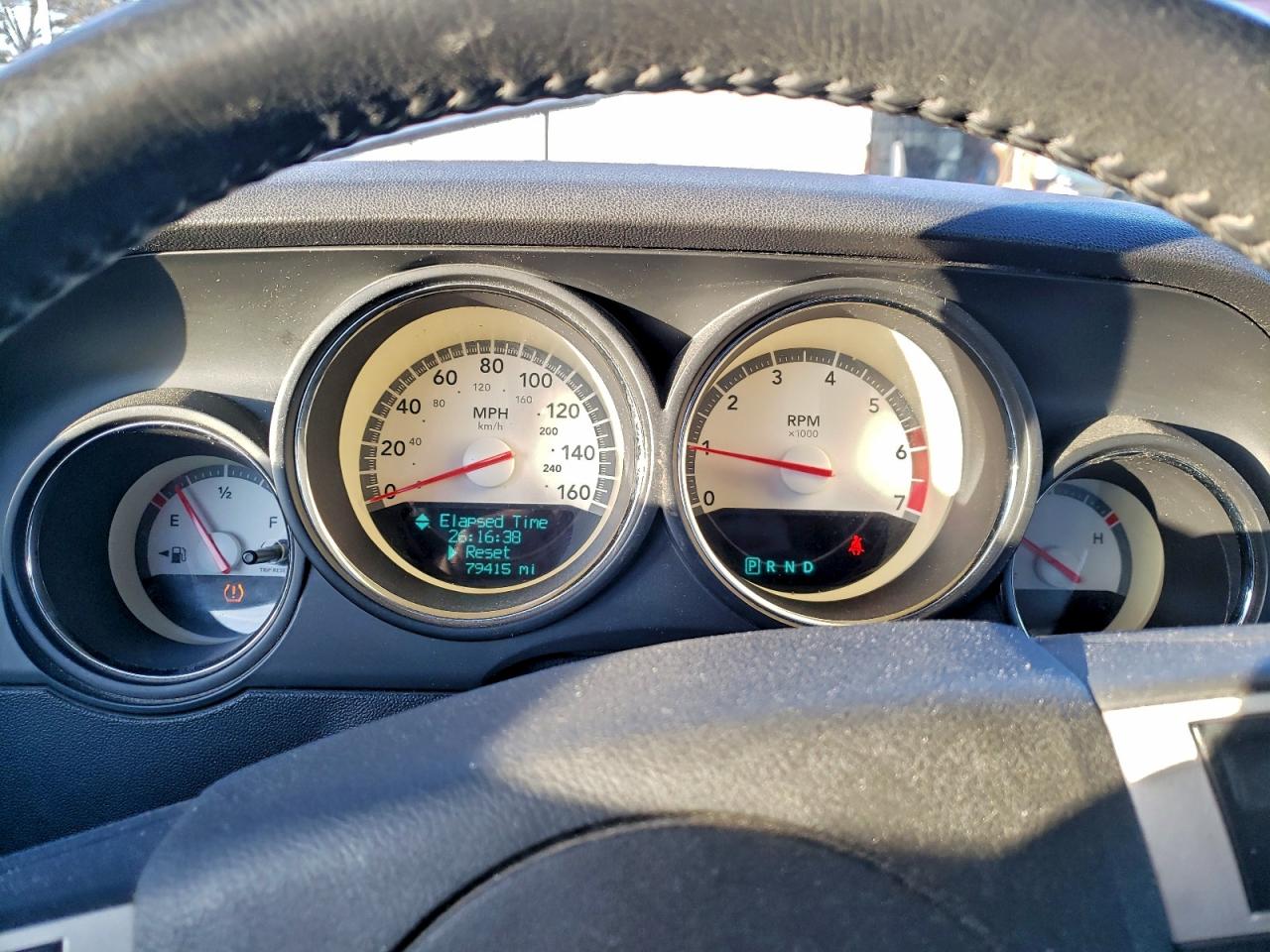 Dodge Challenger R/t Image 10