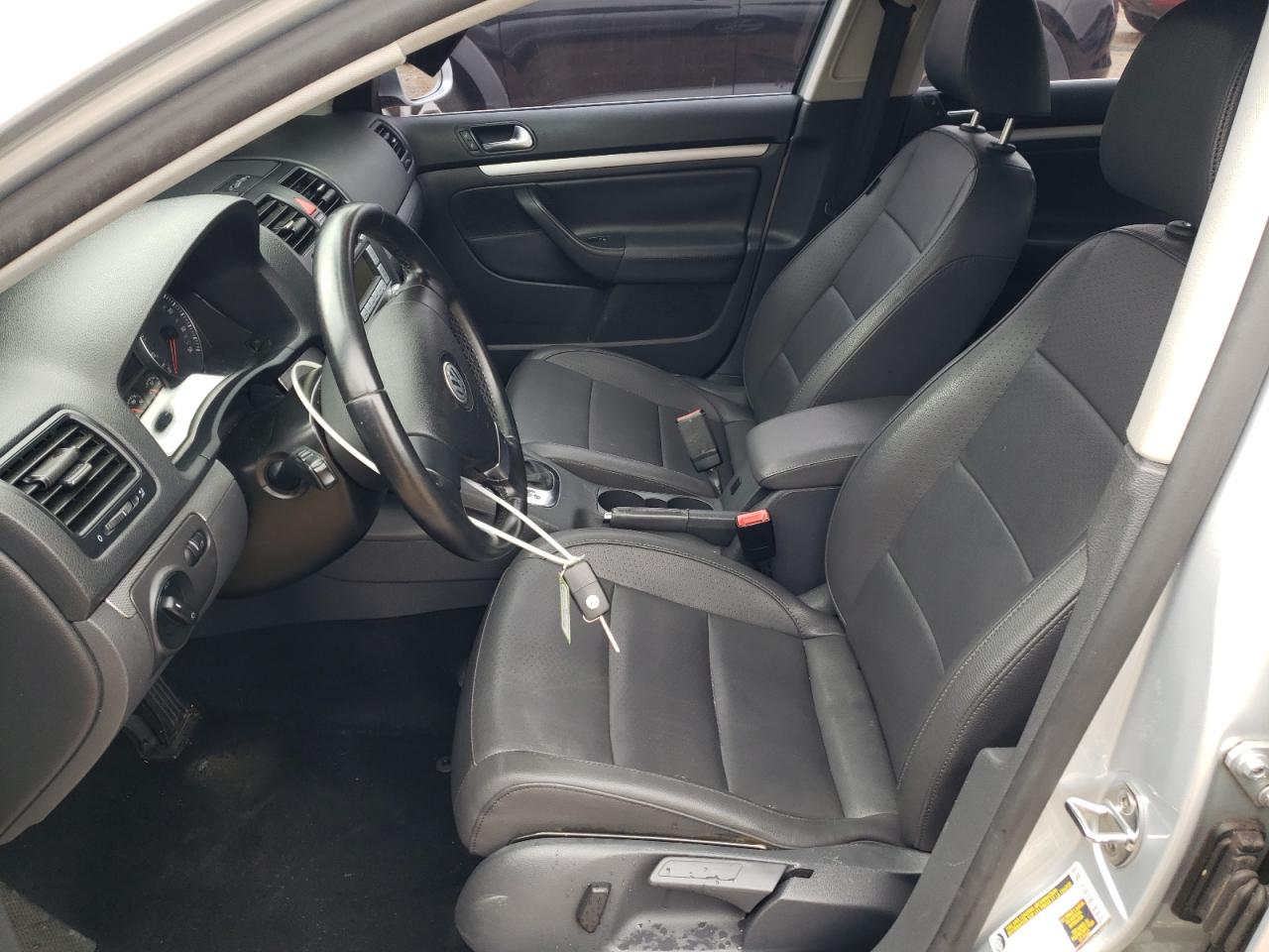 Volkswagen Jetta Se Image 7