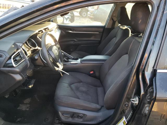 Toyota Camry L Image 10