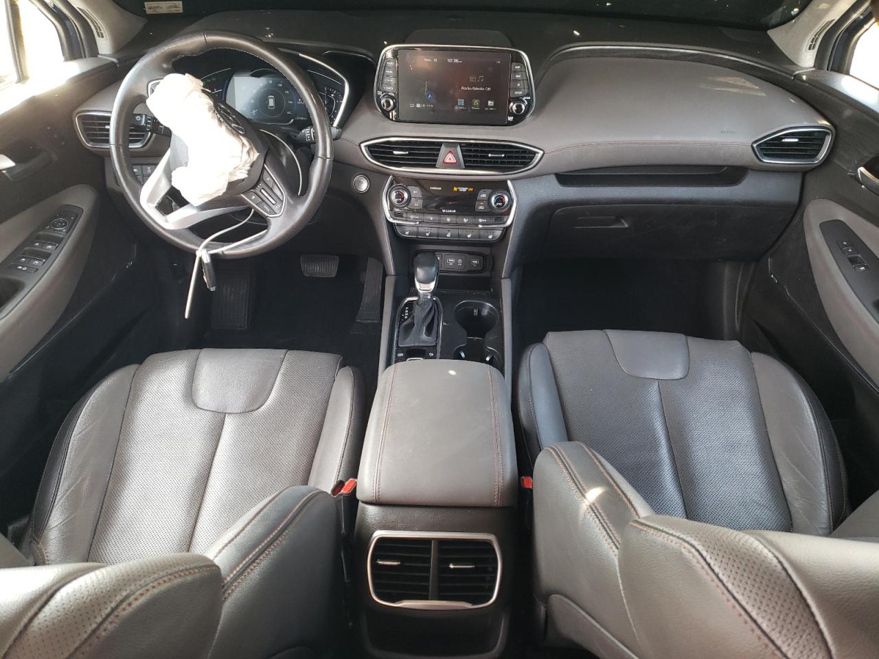 Hyundai SANTA FE Limited Image 4