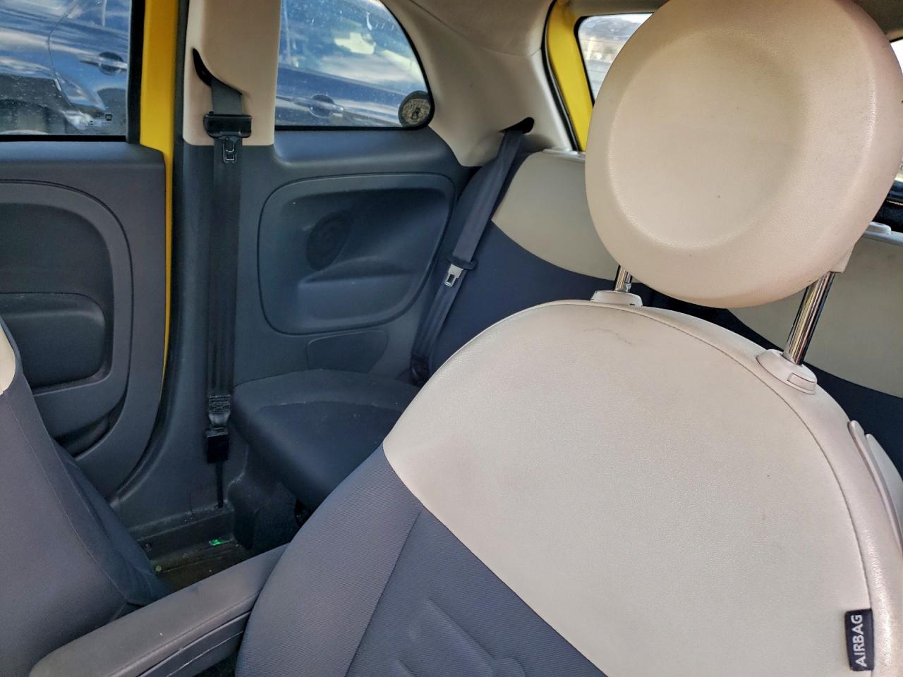 FIAT 500 Pop Image 8