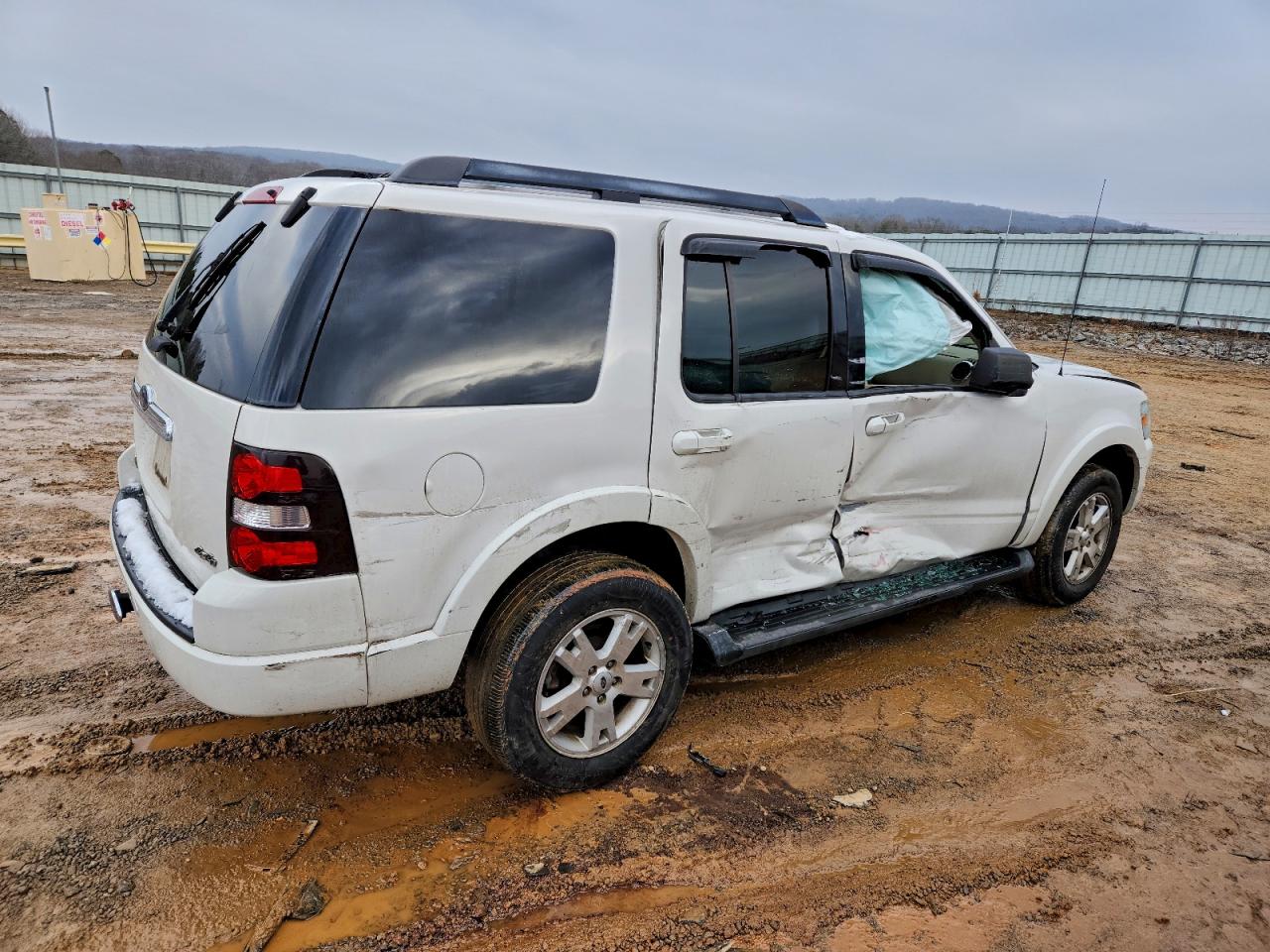 Ford Explorer Xlt Image 12