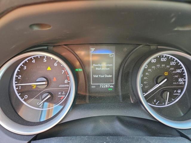 Toyota Camry Le Image 13