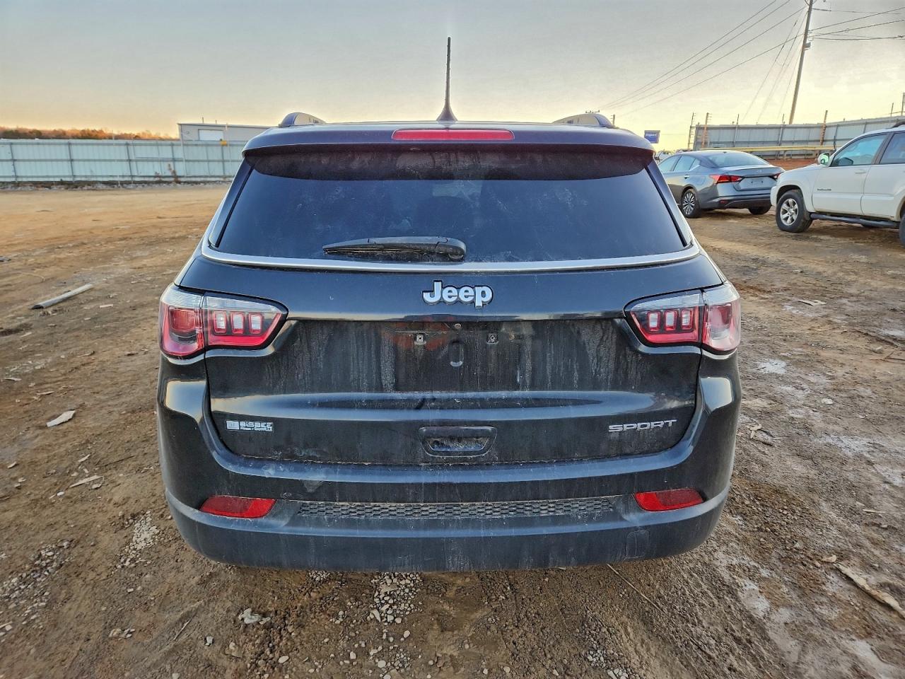 Jeep Compass Sport Image 11