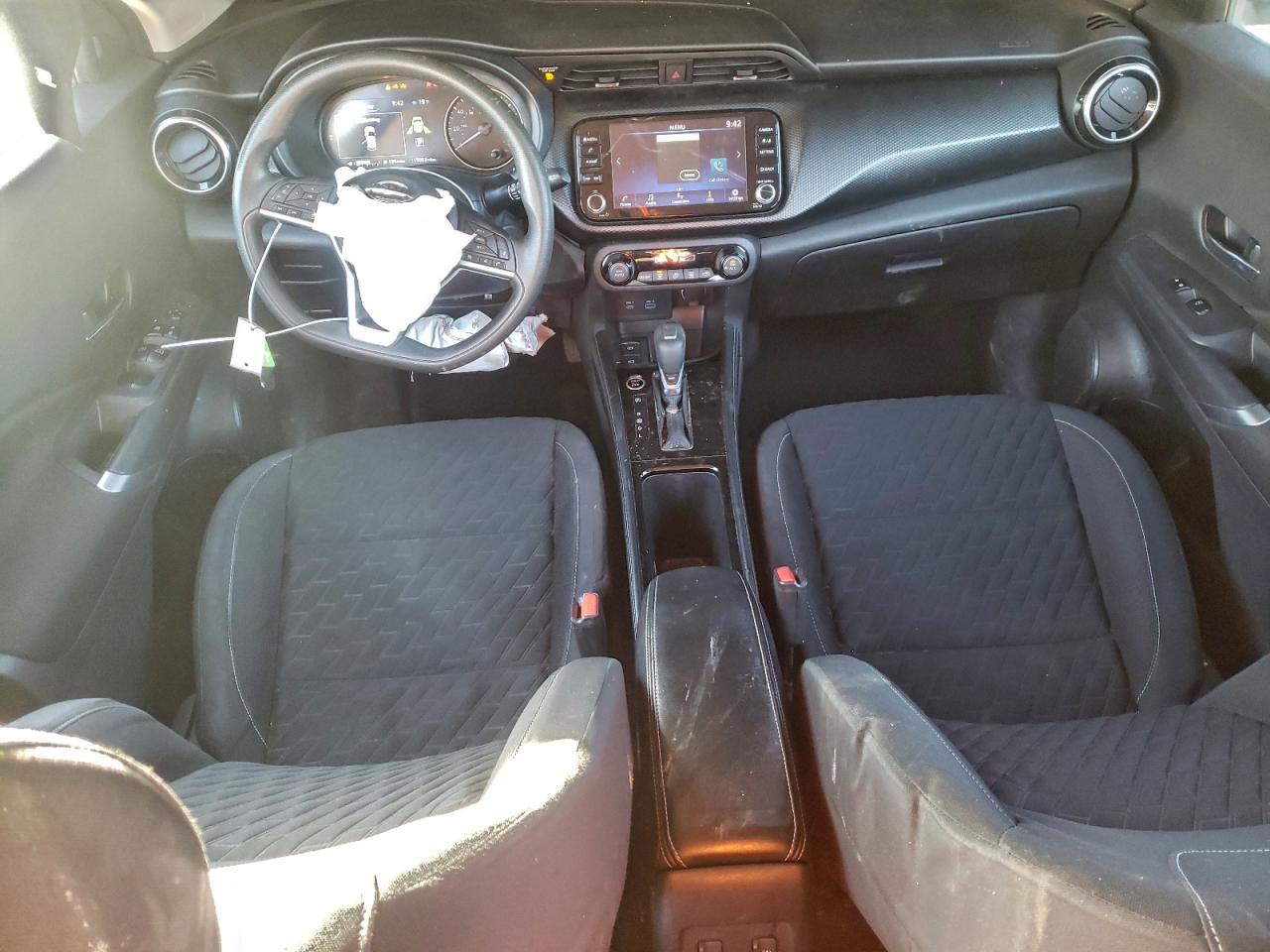 Nissan Kicks Sv Image 12