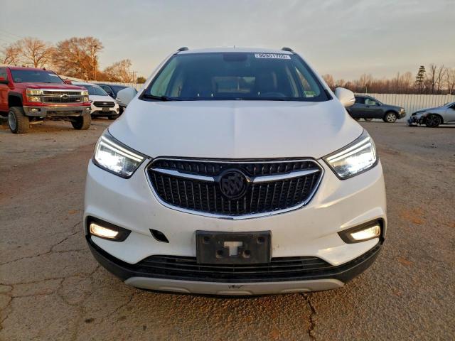 Buick Encore Essence Image 5