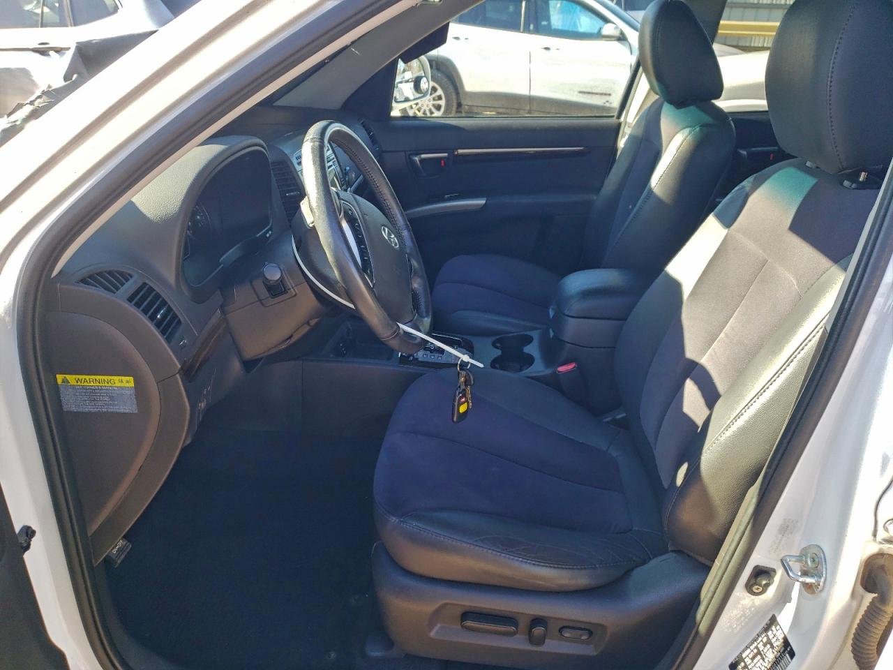 Hyundai SANTA FE Se Image 8