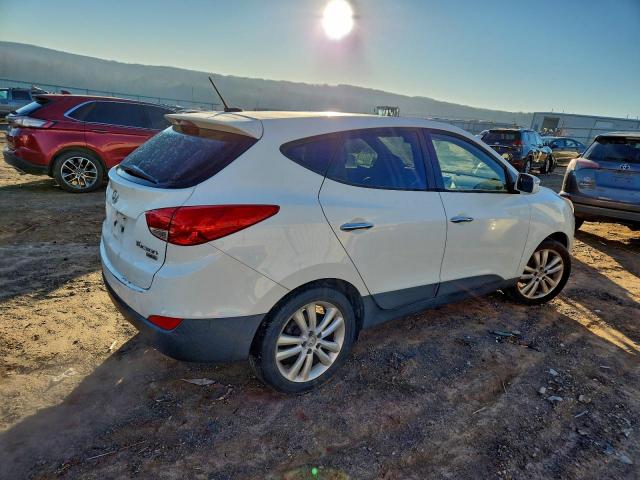Hyundai TUCSON Gls Image 9