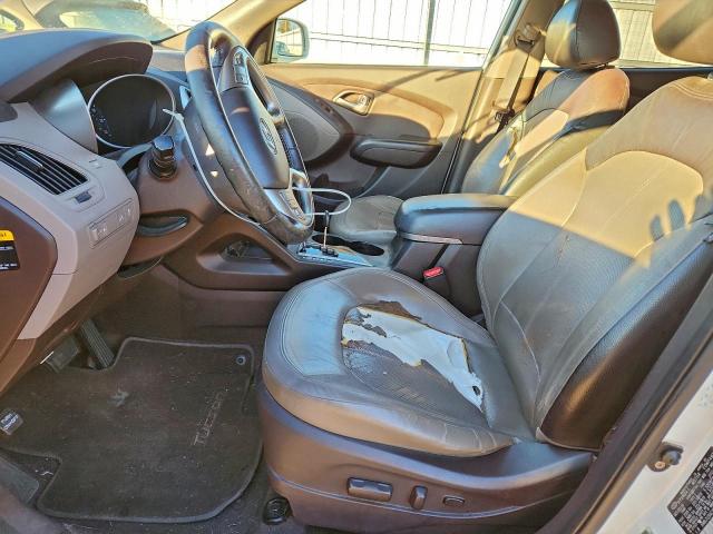 Hyundai TUCSON Gls Image 6