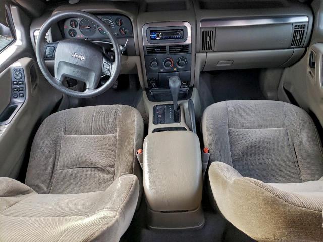 Jeep Grand Cherokee Laredo Image 11