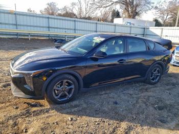 Salvage Kia K4 Lx