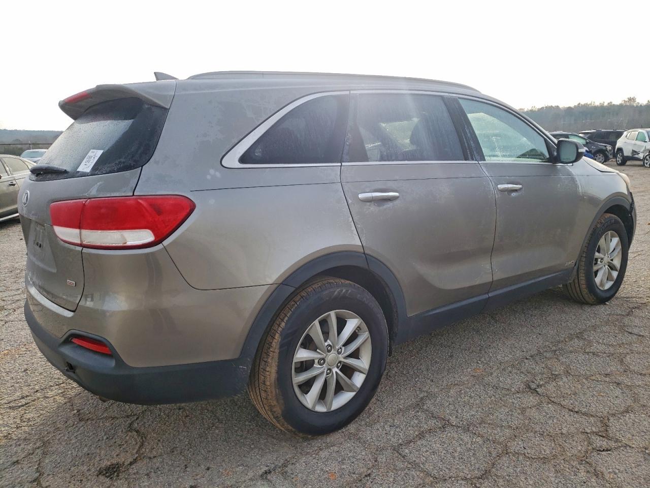 Kia Sorento Lx Image 4