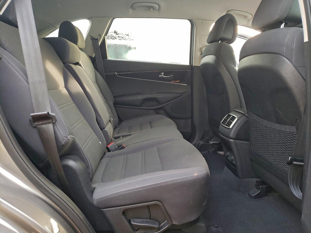 Kia Sorento Lx Image 9