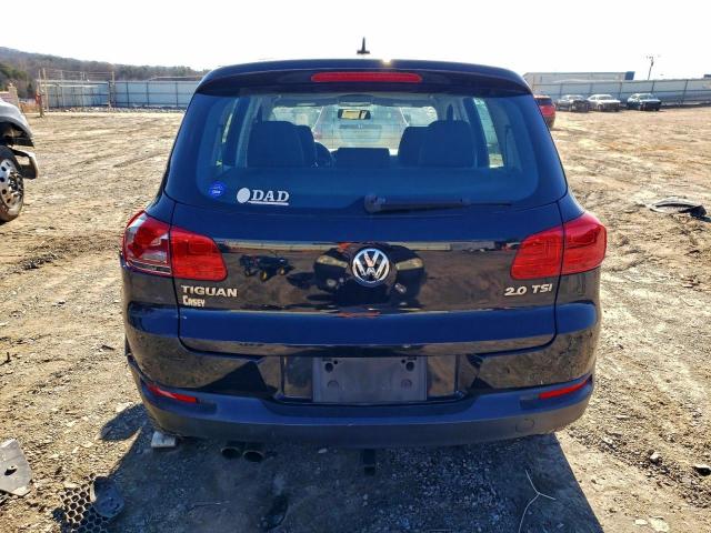 Volkswagen Tiguan S Image 10