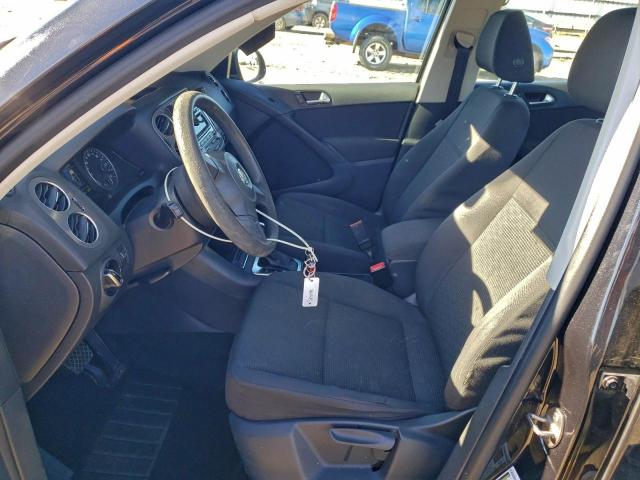 Volkswagen Tiguan S Image 13