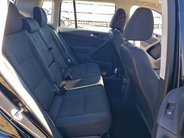 Volkswagen Tiguan S Image 7