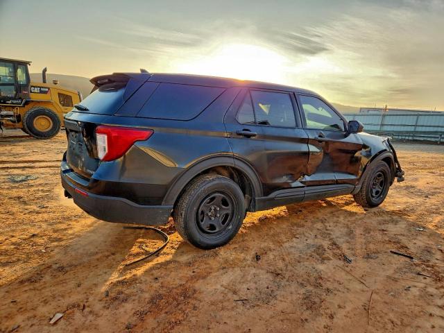 Ford Explorer Police Interceptor Image 3