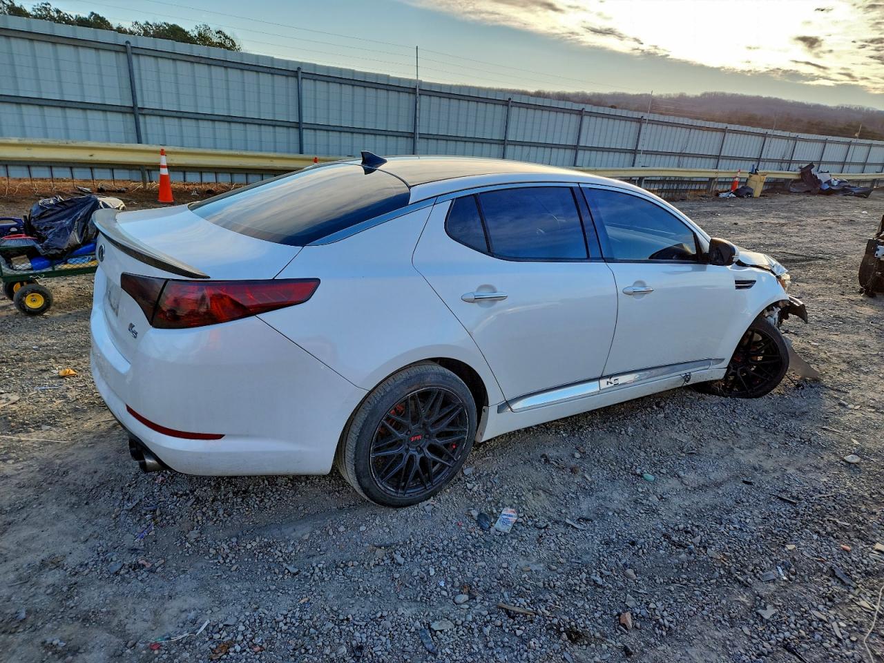 Kia Optima Lx Image 2