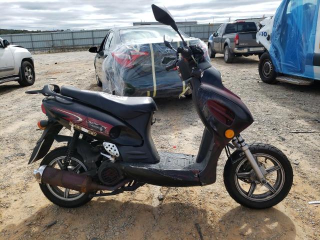  Salvage Huzh Scooter
