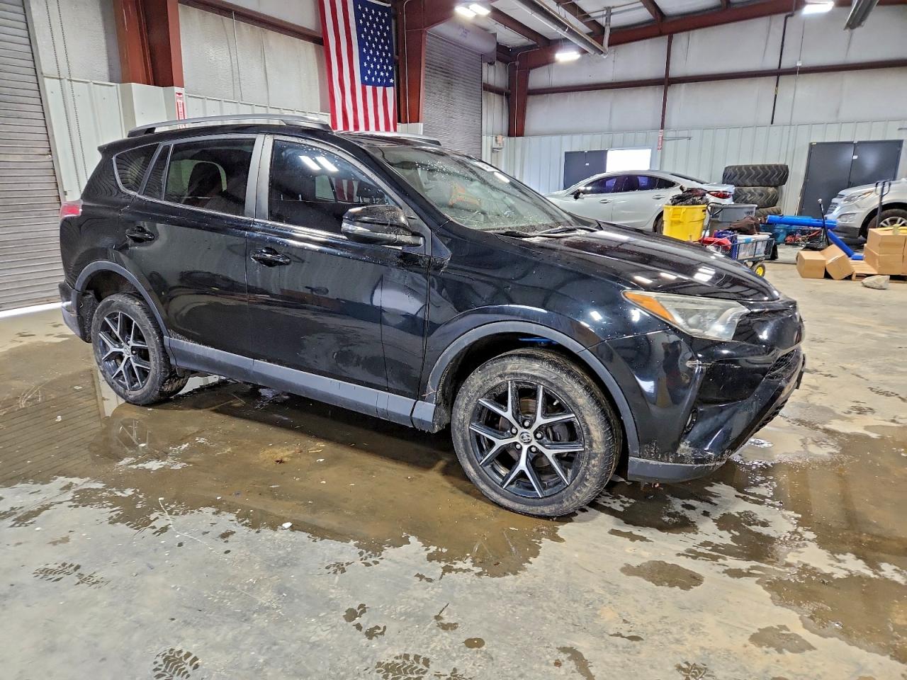 Toyota RAV4 Se Image 3