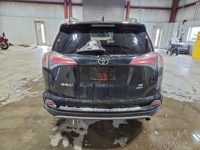 Toyota RAV4 Se Image 7