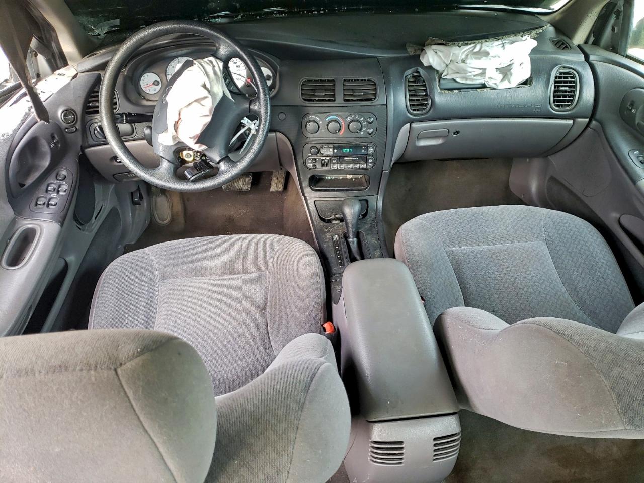 Dodge Intrepid Image 12