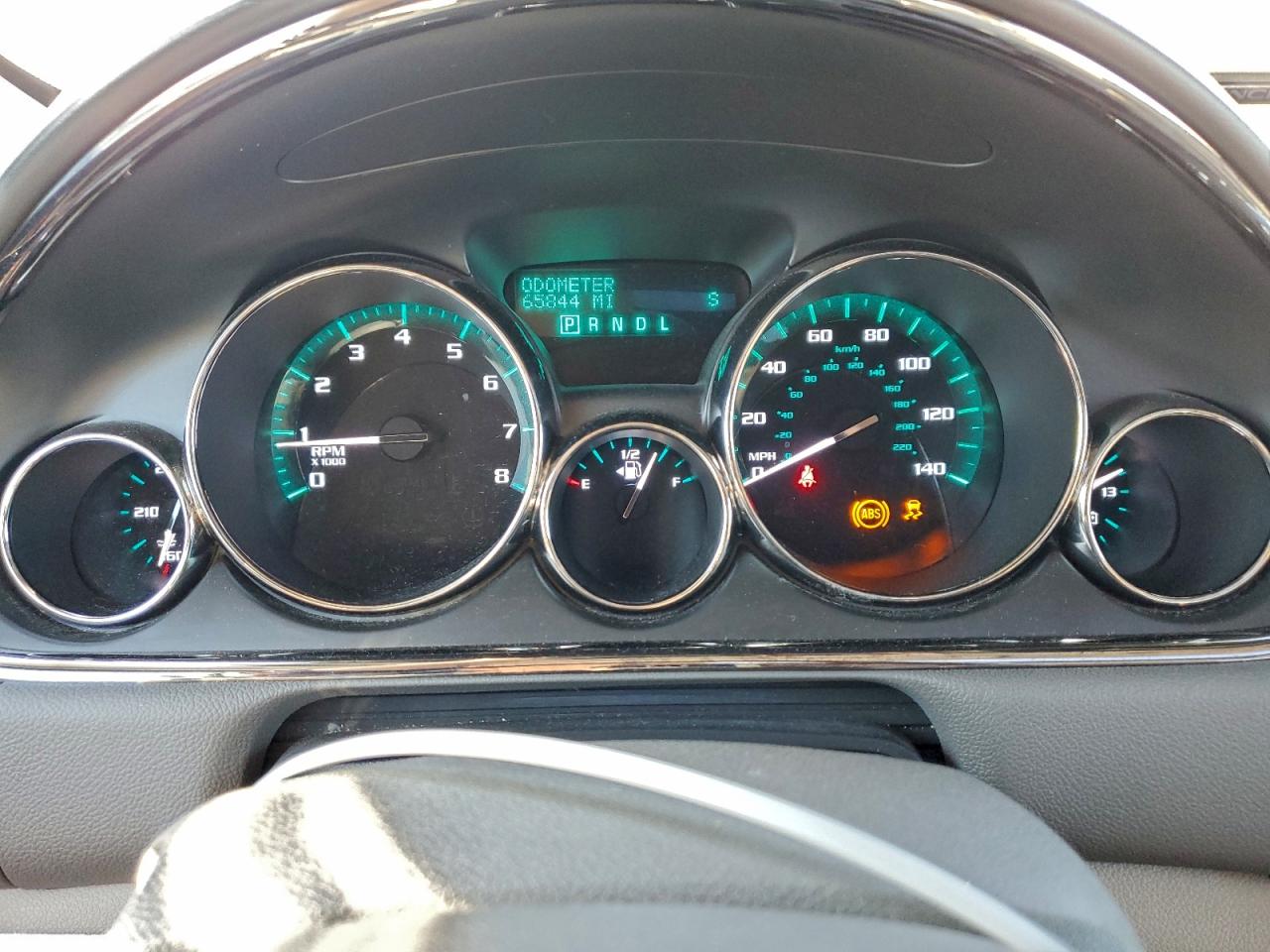 Buick Enclave Image 6