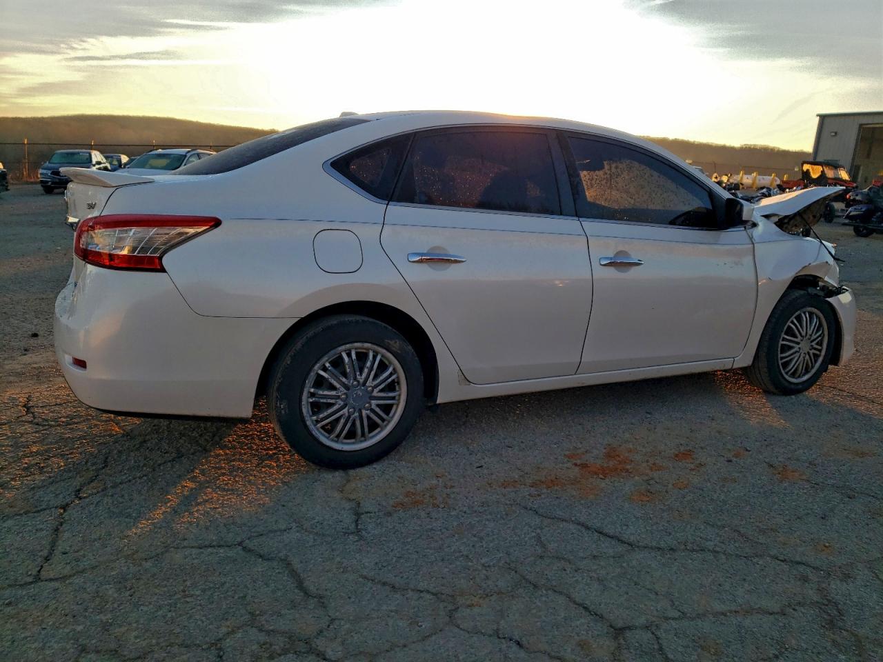 Nissan Sentra S Image 4