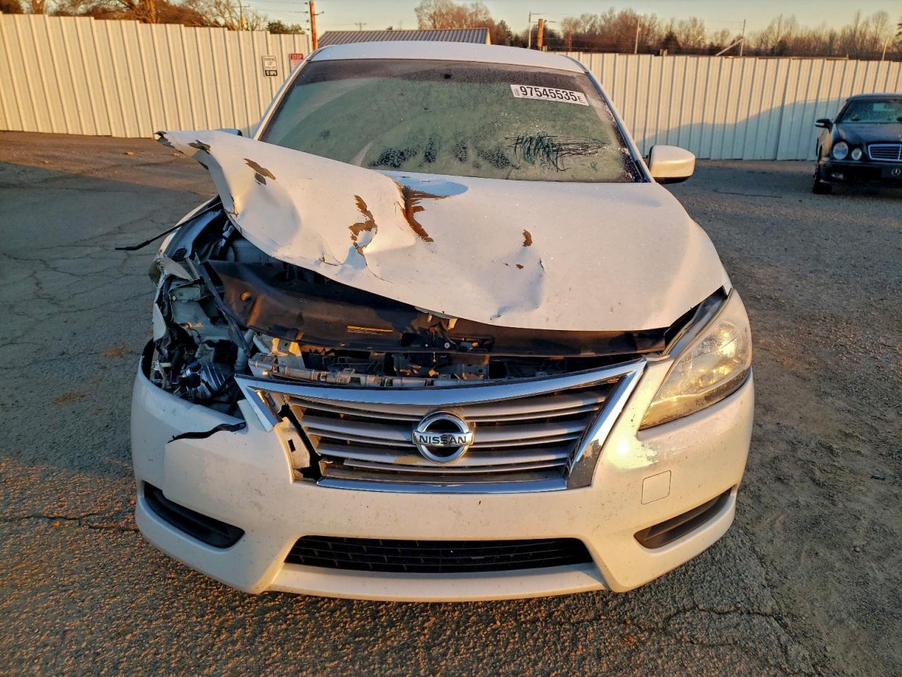 Nissan Sentra S Image 9