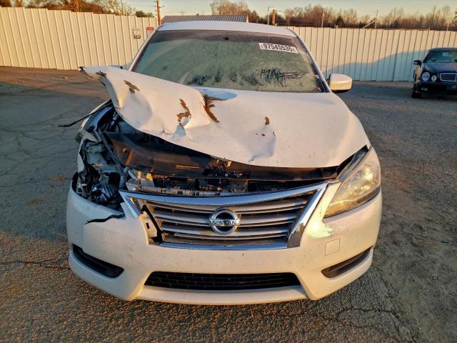 Nissan Sentra S Image 9