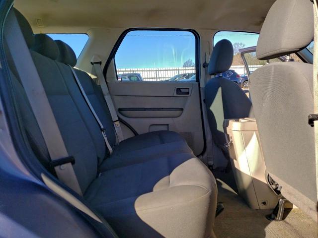 Ford Escape Xls Image 11