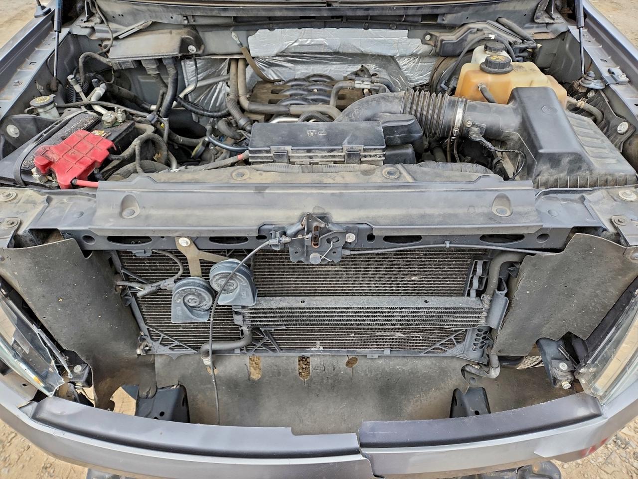 Ford F-150 Supercrew Image 11