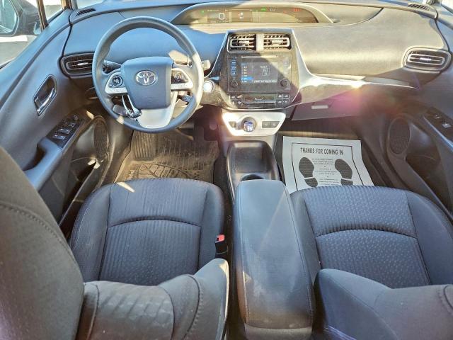 Toyota Prius Image 11